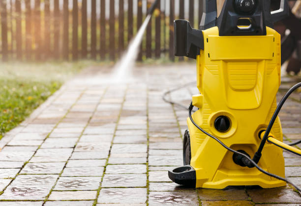 Best Animal Enclosure Cleaning  in Bee Cave, TX